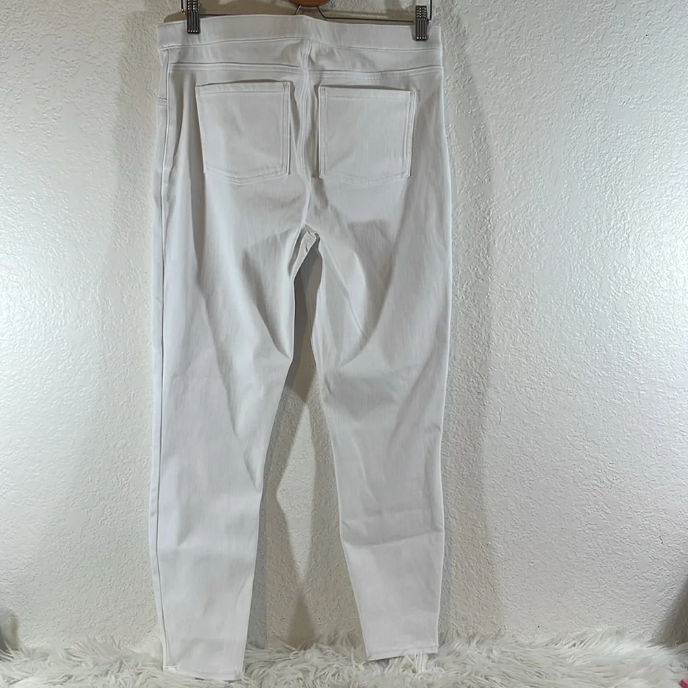SPANX jean ish